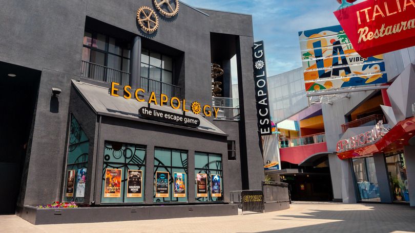 Escapology Citywalk CA.jpg