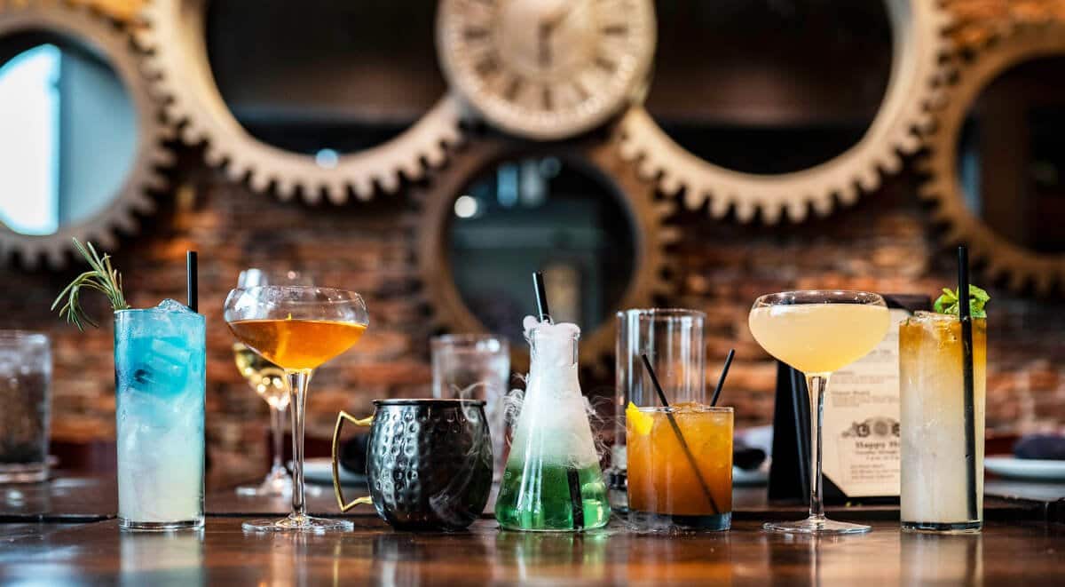 bar-and-lounge.jpg